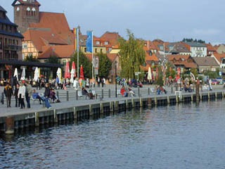 Hafenpromenade in Waren